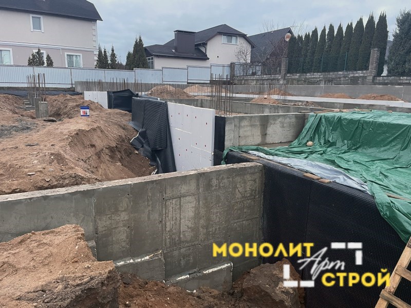 Заливка ленточного фундамента - фото объекта