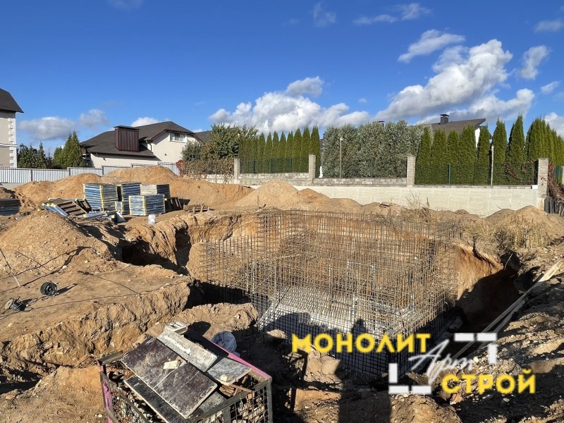 Заливка ленточного фундамента - фото объекта